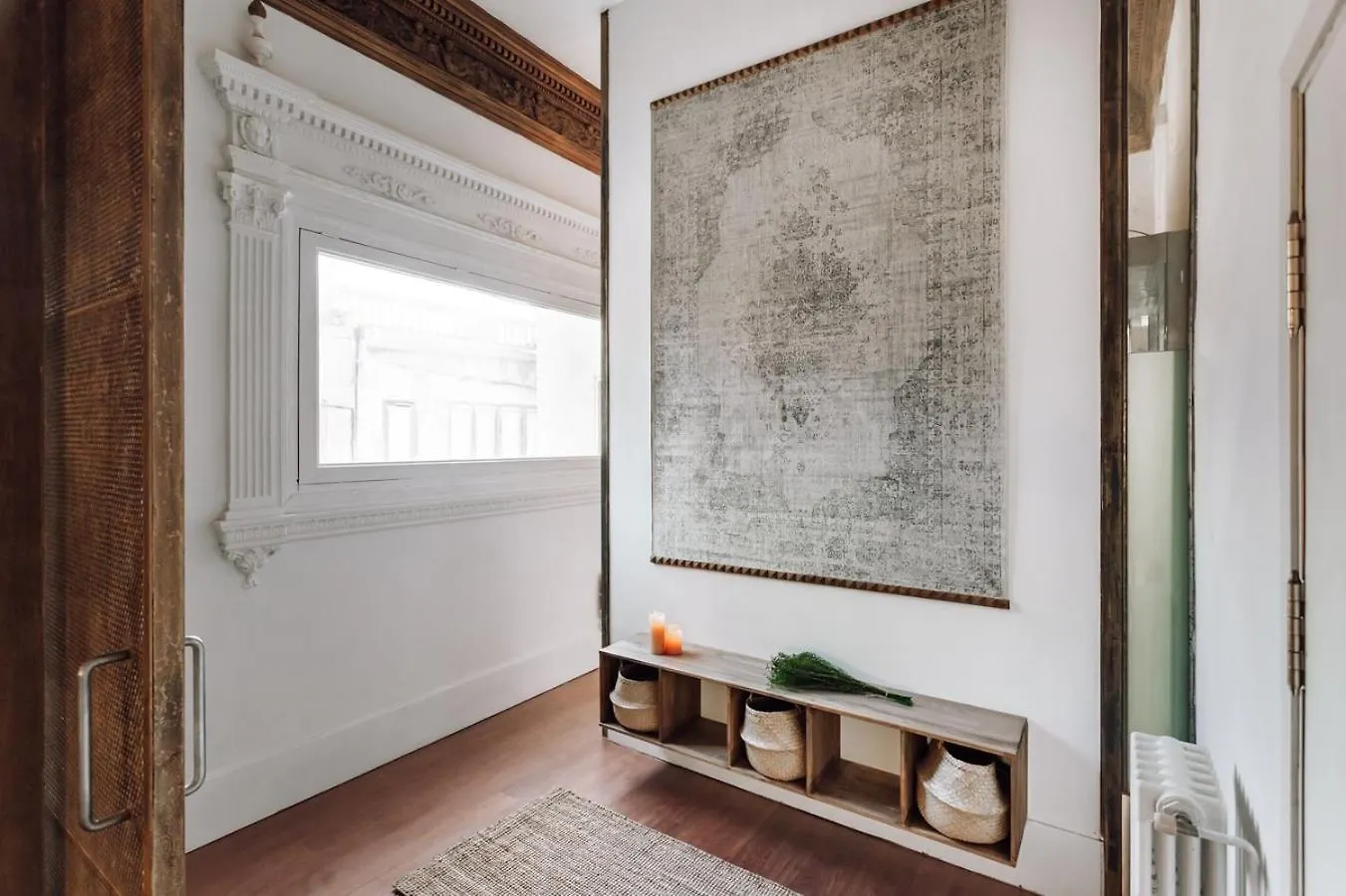 Zuheros - 2 Bedrooms In Eixample Dreta Barcelona Apartment